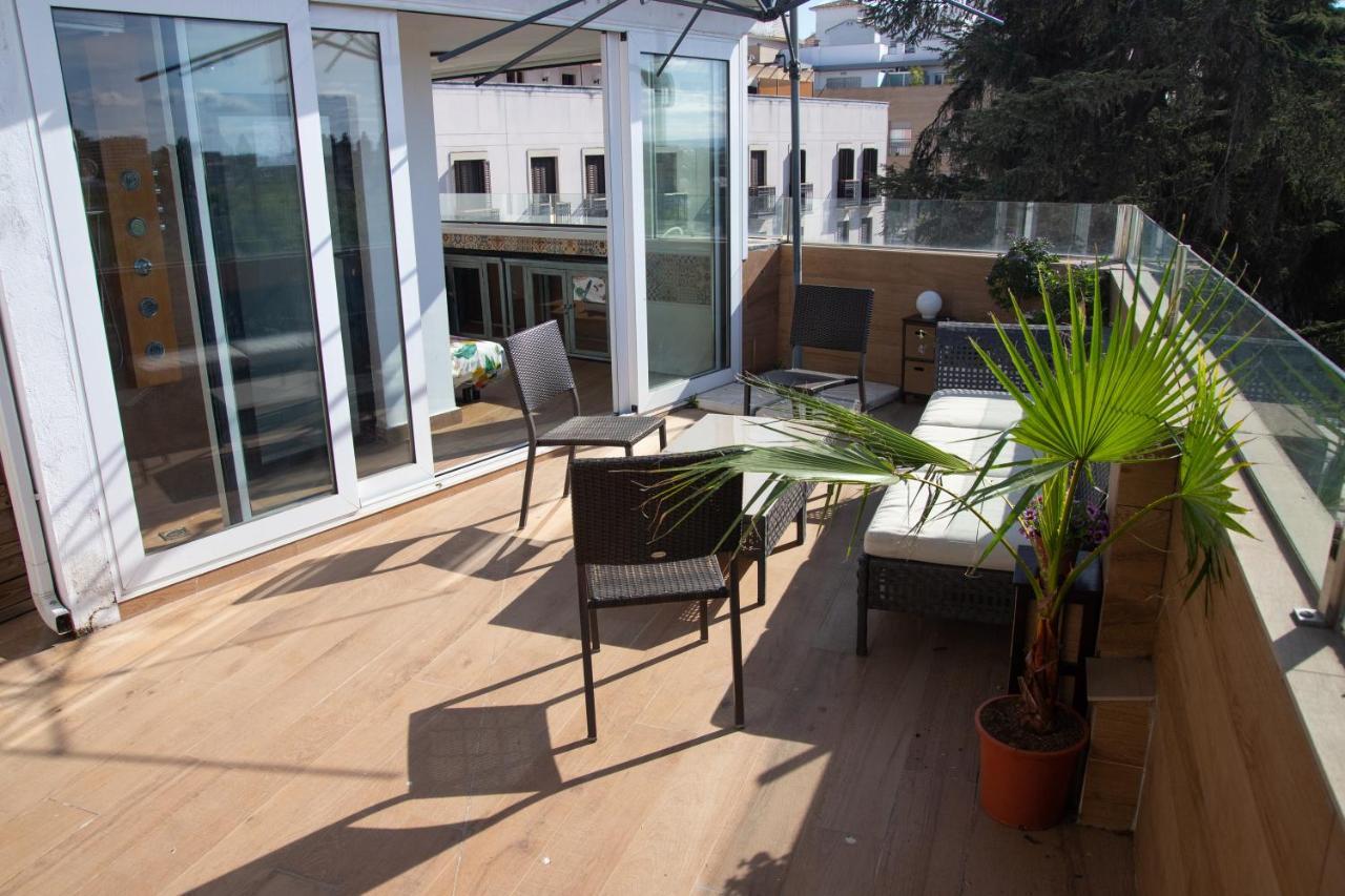 Alojamientos Puerta Palma Con Vistas Y Parking Badajoz Zewnętrze zdjęcie